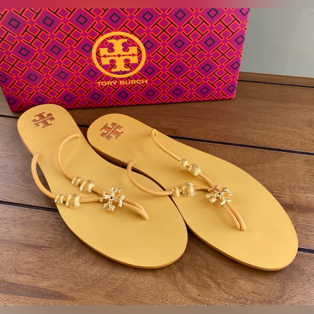 Tory Burch Capri Thong Sandals
